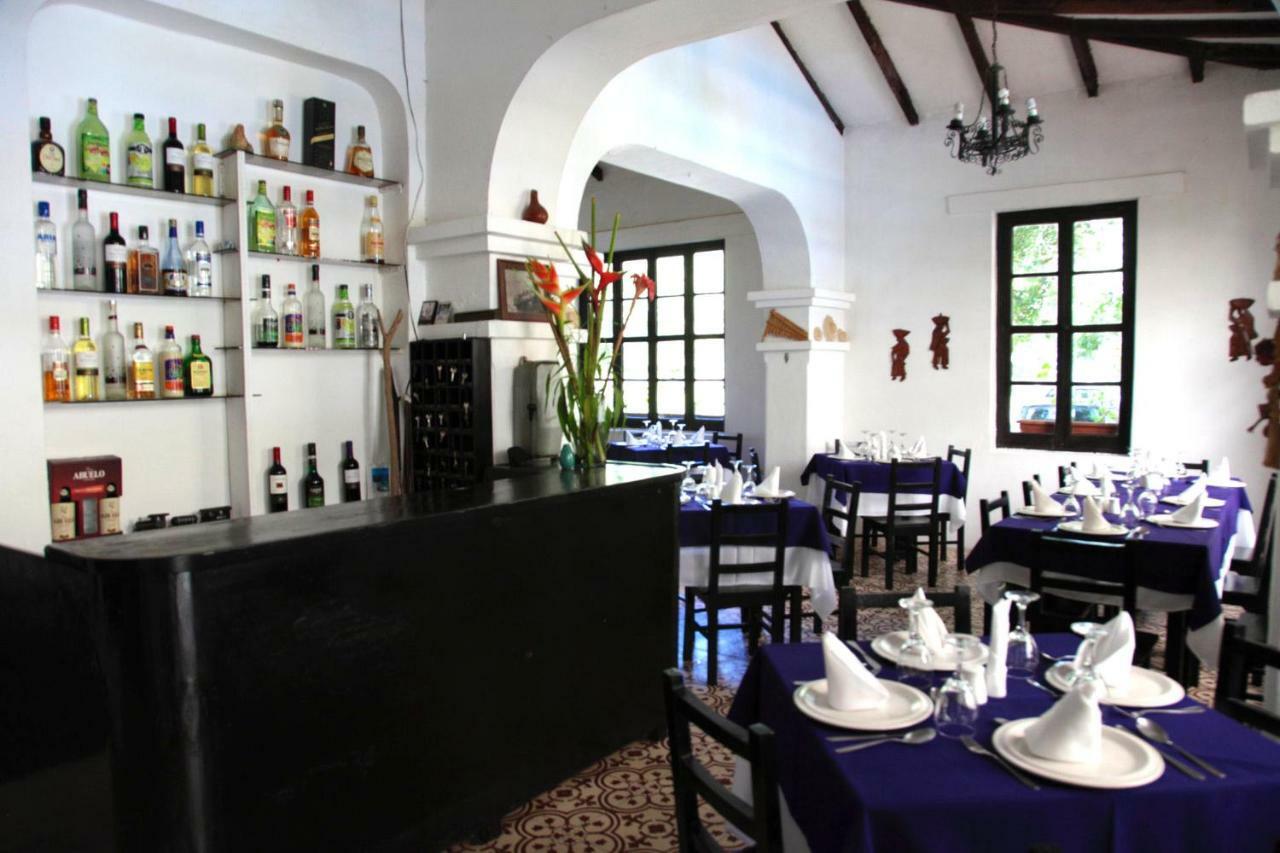 Hosteria La Eterna Primavera Huigra Екстер'єр фото